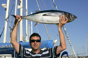 Tuna fishing charter boats